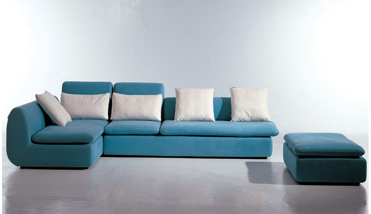 長(zhǎng)安保潔公司是如何清洗不同材質(zhì)沙發(fā)？